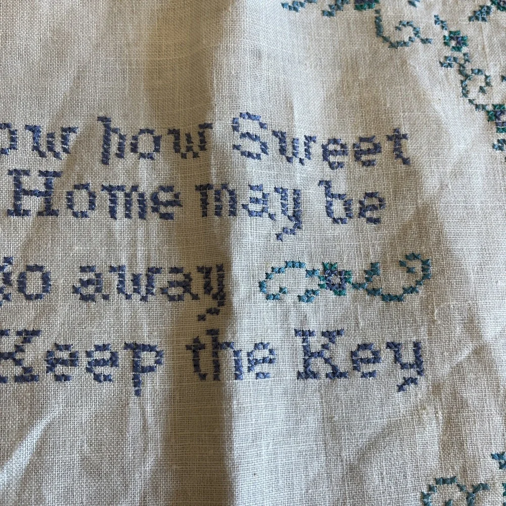 Embroidered Sweet Home Keep The Key Verse Completed Unframed Needlepoint‎ Home